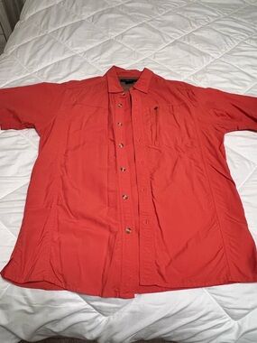 ExOfficio Men's Short Sleeve Button Shirt in Coral